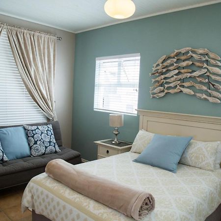 Mylas Cottage ซวาคอปมุนด์ ภายนอก รูปภาพ