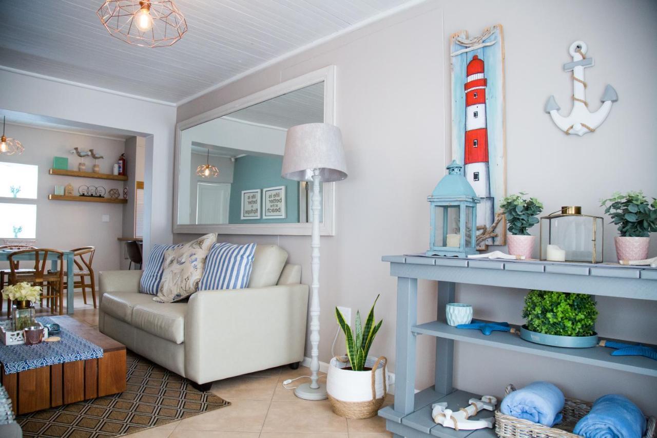 Mylas Cottage ซวาคอปมุนด์ ภายนอก รูปภาพ