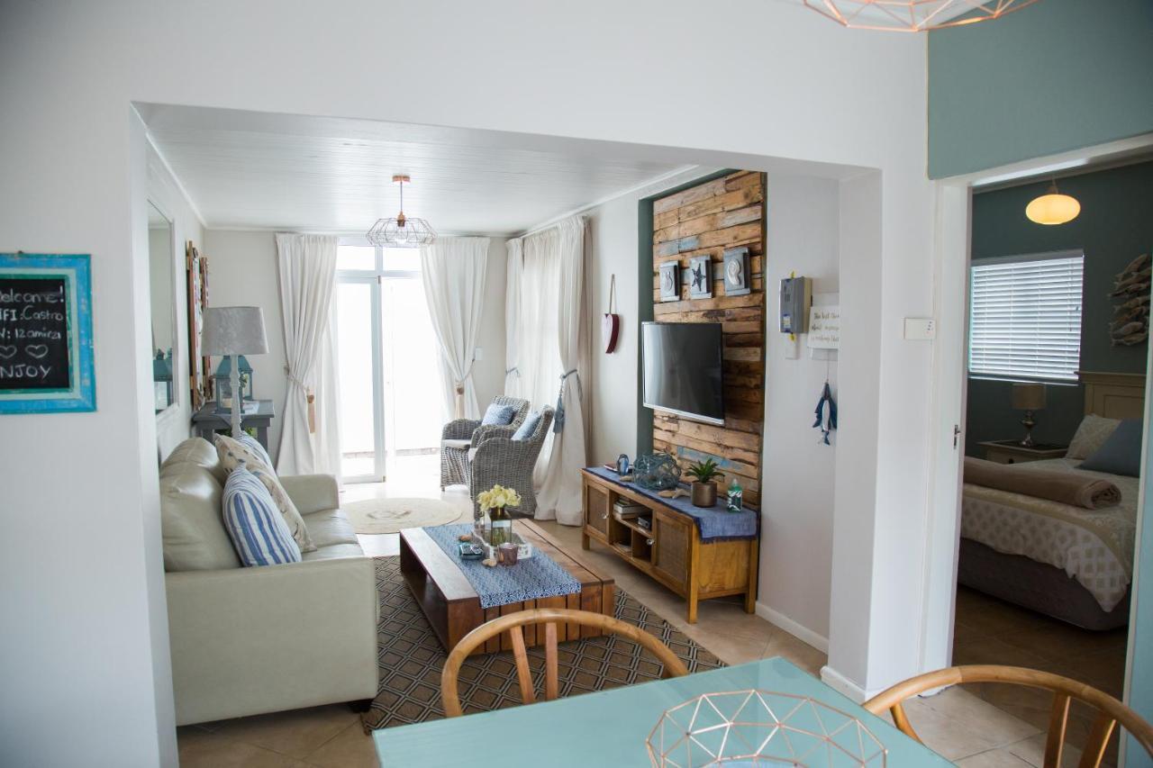 Mylas Cottage ซวาคอปมุนด์ ภายนอก รูปภาพ