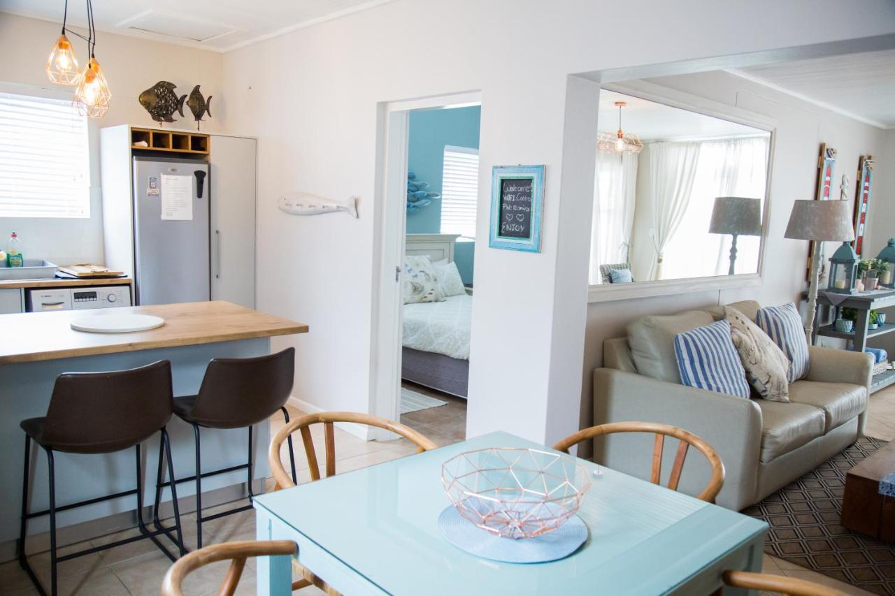 Mylas Cottage ซวาคอปมุนด์ ภายนอก รูปภาพ