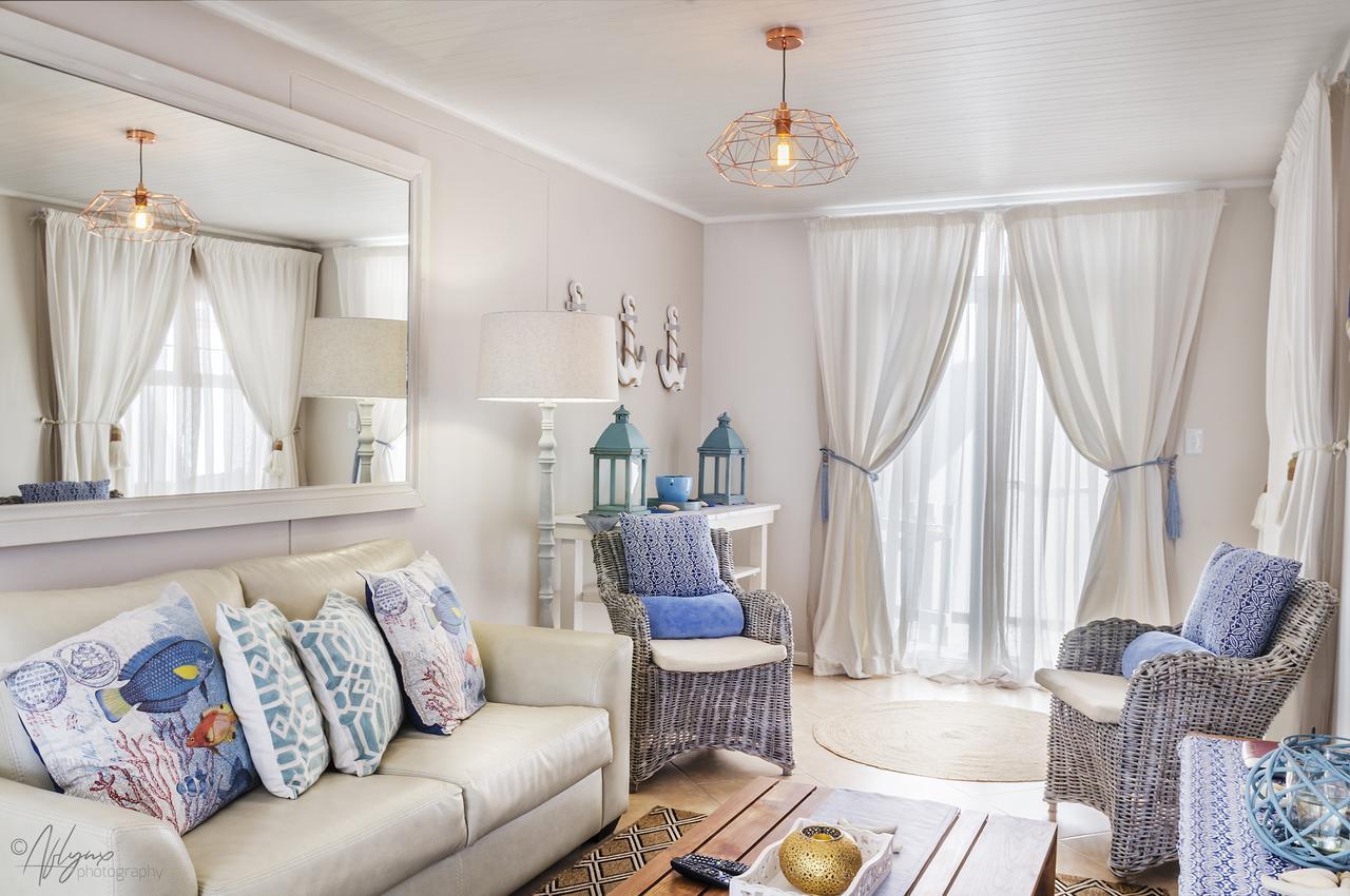 Mylas Cottage ซวาคอปมุนด์ ภายนอก รูปภาพ