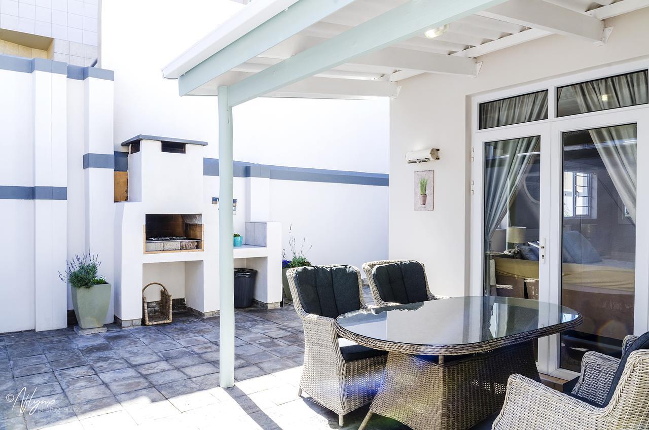 Mylas Cottage ซวาคอปมุนด์ ภายนอก รูปภาพ